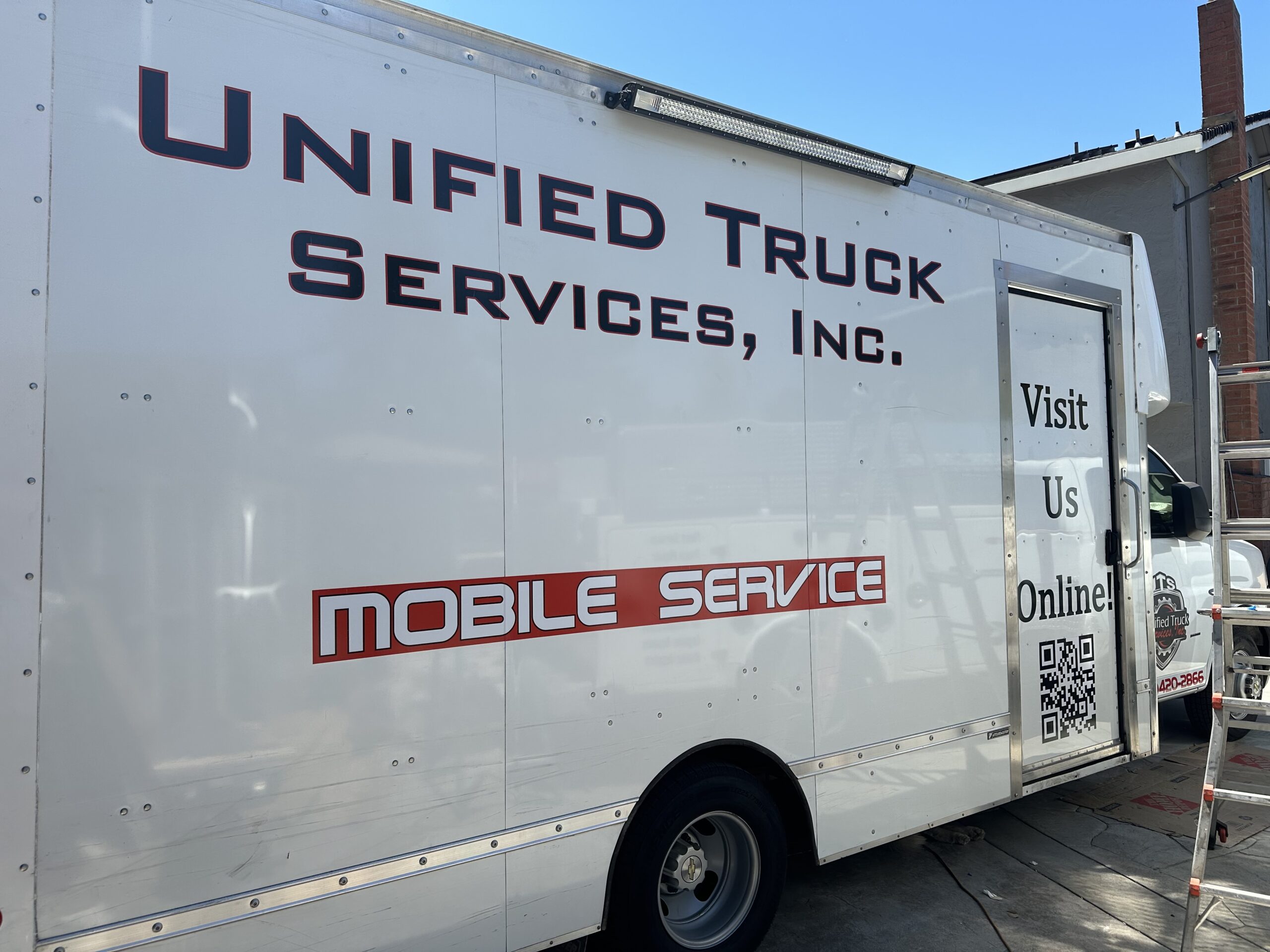 mobile semi truck repair